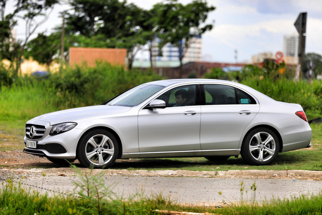 Đánh giá xe Mercedes E250 2018: nghe trái tim cất lời... - Ảnh 9.