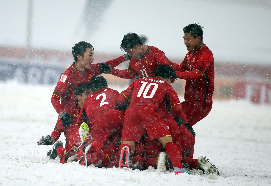 Dù cho mưa tuyết có rơi, U-23 đá trận suốt đời không quên - Ảnh 4.