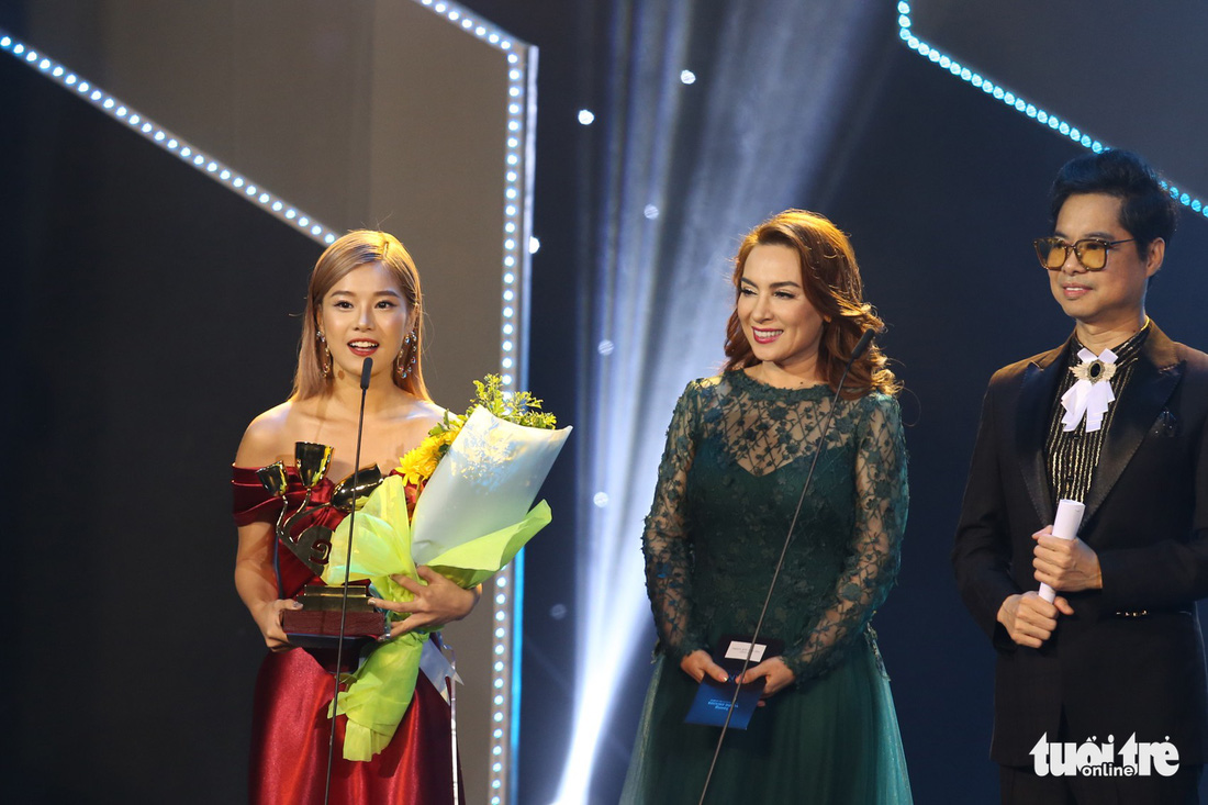 Đông Nhi, Vũ Cát Tường, Bích Phương gom giải Keeng Young Awards - Ảnh 6.