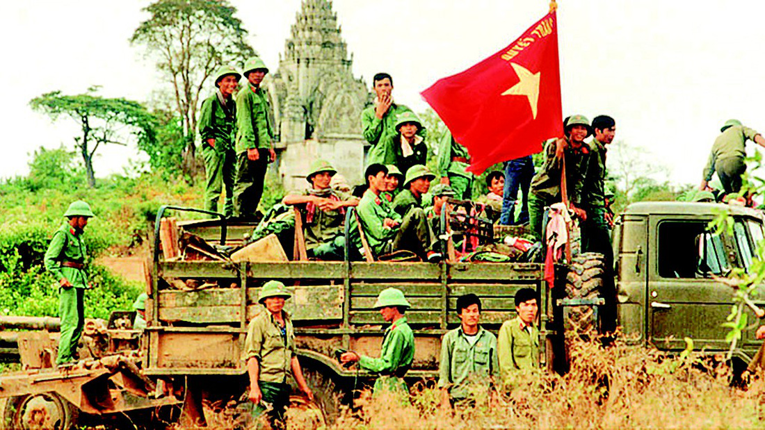 Đại tướng Lê Đức Anh - Tà Sáu Việt Nam của nhân dân Campuchia - Ảnh 3.