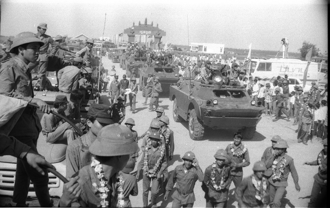 Đại tướng Lê Đức Anh - Tà Sáu Việt Nam của nhân dân Campuchia - Ảnh 5.