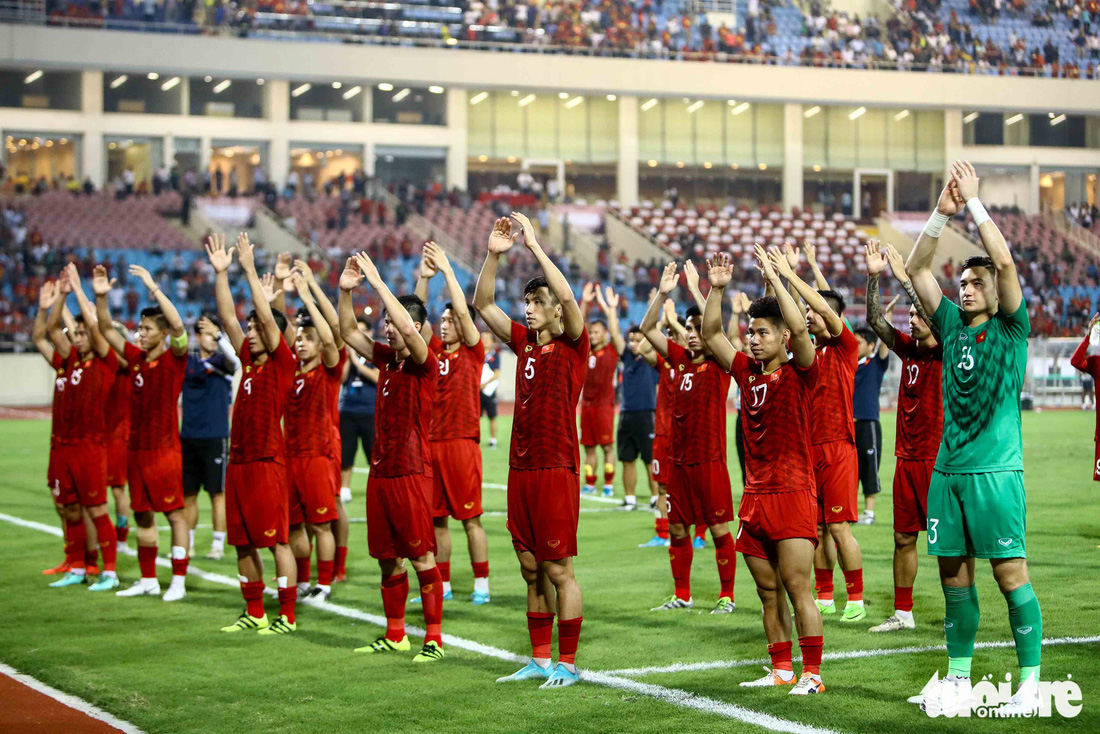 Chùm ảnh ấn tượng trận Việt Nam - Malaysia 1-0 - Ảnh 13.