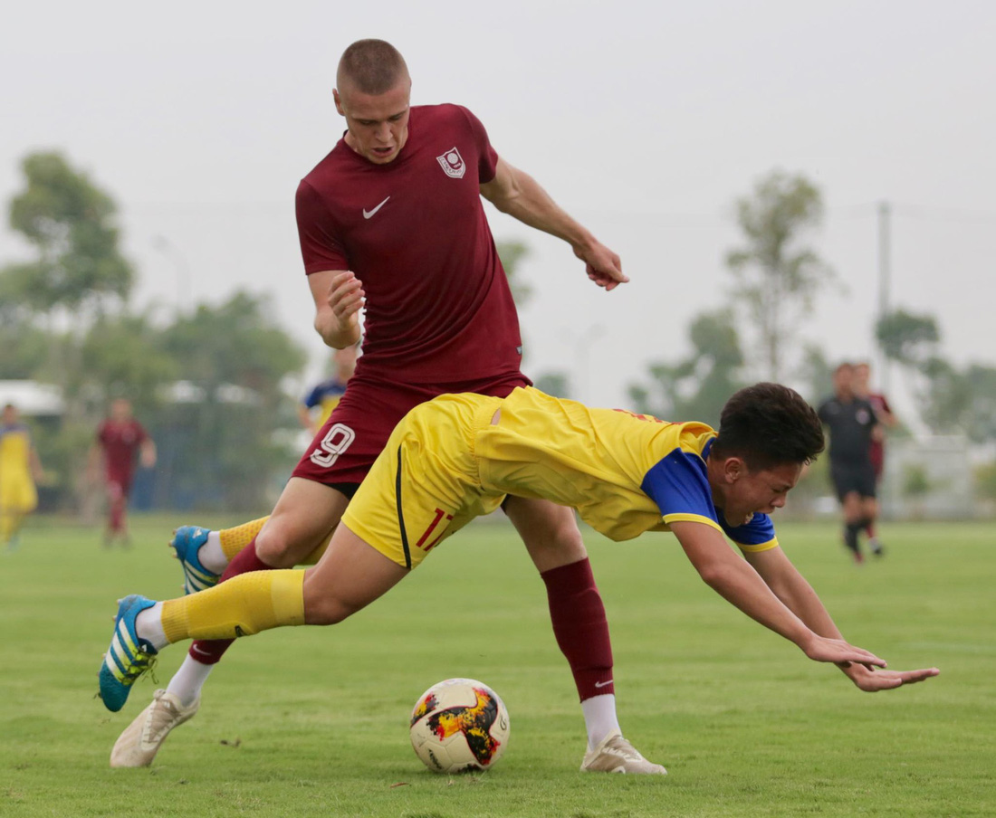 U19 Việt Nam xuất sắc đá bại U19 FK Sarajevo chiều 26-10 - Ảnh 11.