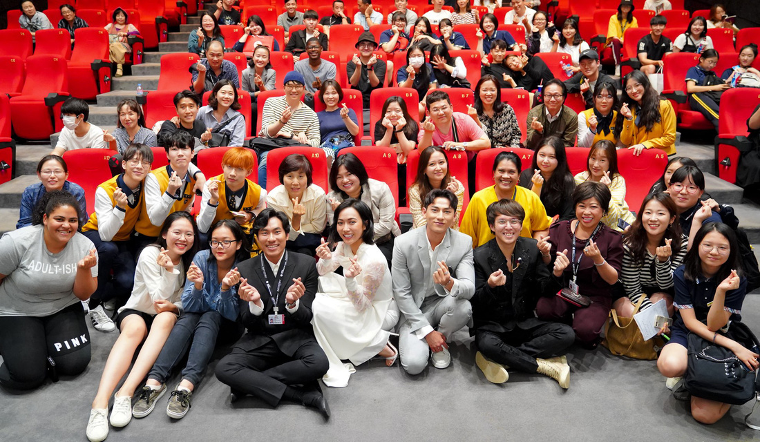 Điện ảnh Việt được chào đón tại liên hoan phim Busan 2019 - Ảnh 2.