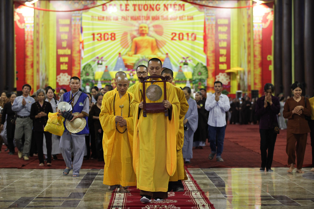 Tưởng niệm 711 năm Phật hoàng Trần Nhân Tông nhập niết bàn - Ảnh 1.