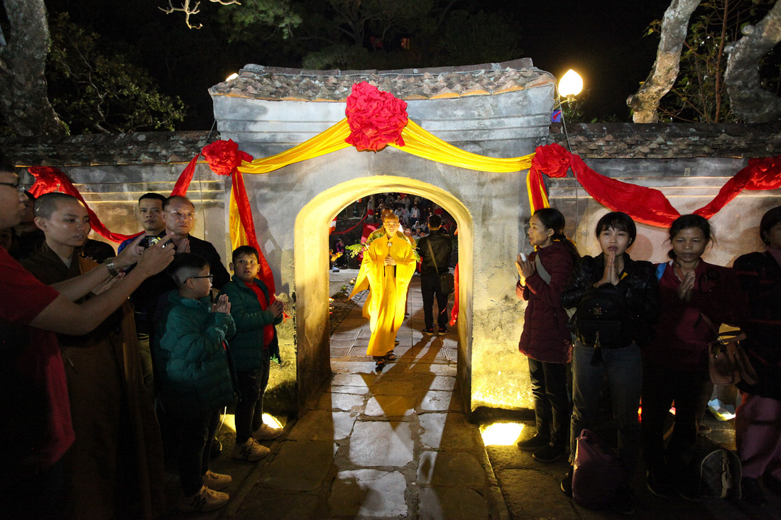 Tưởng niệm 711 năm Phật hoàng Trần Nhân Tông nhập niết bàn - Ảnh 6.