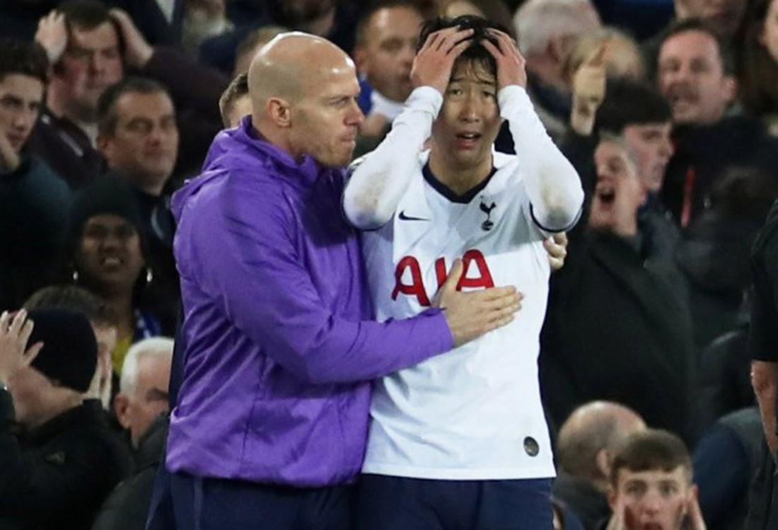 Son Heung Min khóc nức nở sau cú vào bóng khiến cầu thủ Everton gãy chân - Ảnh 9.