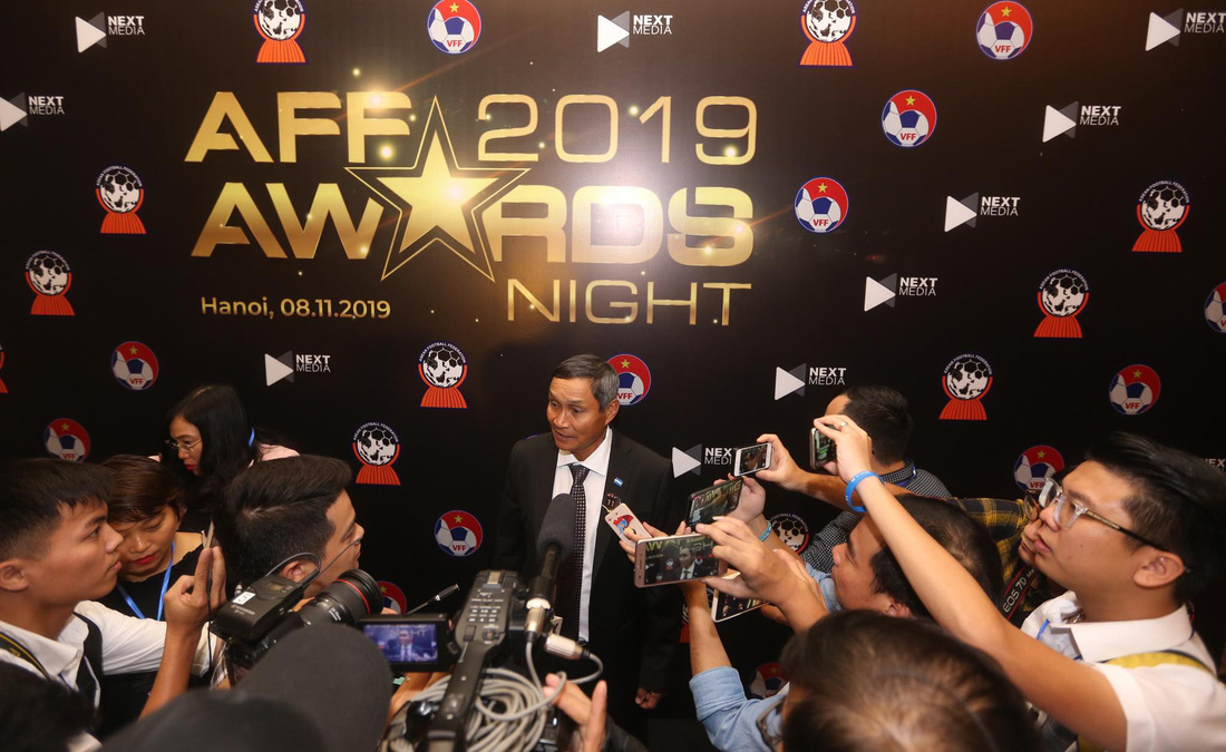 HLV Park Hang Seo, Quang Hải thắng Giải HLV và cầu thủ của năm tại AFF Awards 2019 - Ảnh 21.