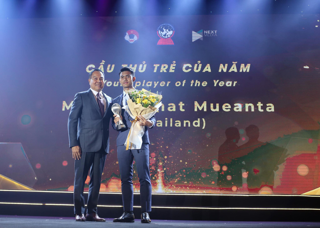 HLV Park Hang Seo, Quang Hải thắng Giải HLV và cầu thủ của năm tại AFF Awards 2019 - Ảnh 15.