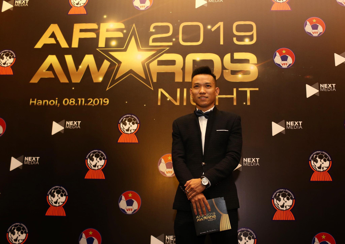 HLV Park Hang Seo, Quang Hải thắng Giải HLV và cầu thủ của năm tại AFF Awards 2019 - Ảnh 27.