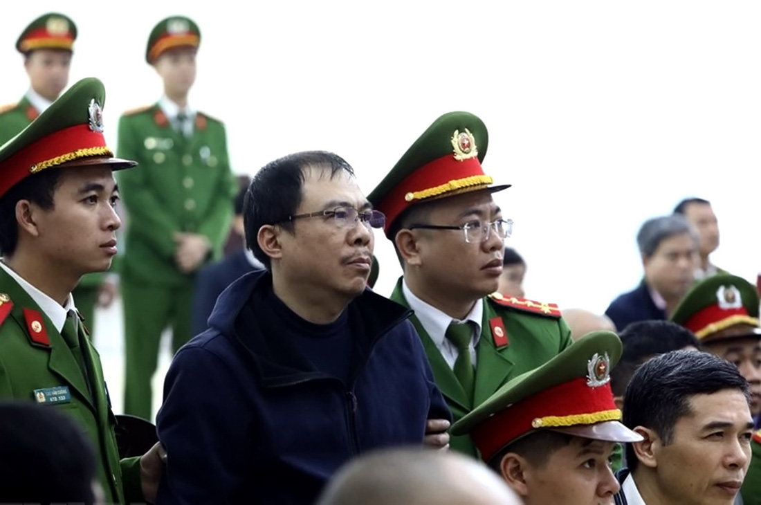 Nguyễn Bắc Son - tổng đạo diễn thương vụ AVG - Ảnh 2.
