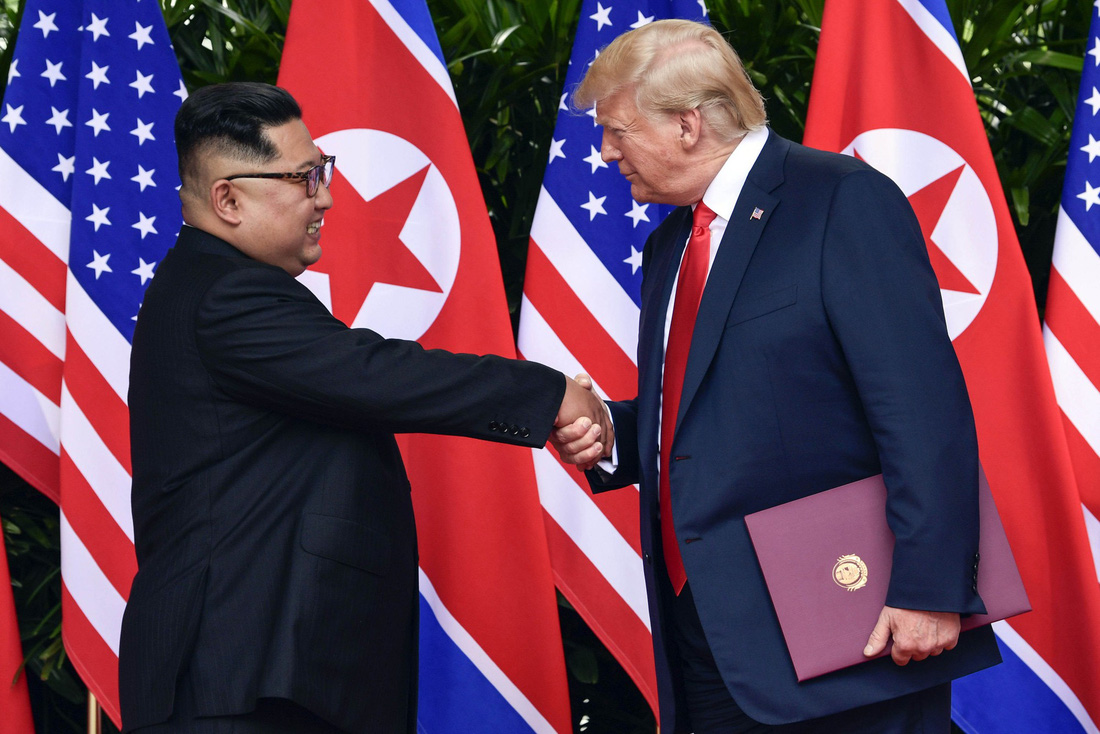 Thượng đỉnh Mỹ - Triều ở Hà Nội: Cuộc gặp mang tính biểu tượng - Ảnh 3.