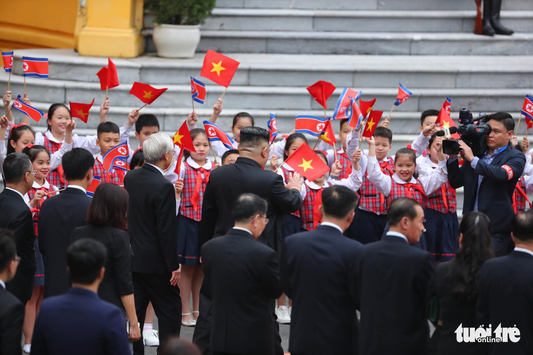 Tổng bí thư, Chủ tịch nước Nguyễn Phú Trọng hội đàm với Chủ tịch Kim Jong Un - Ảnh 8.