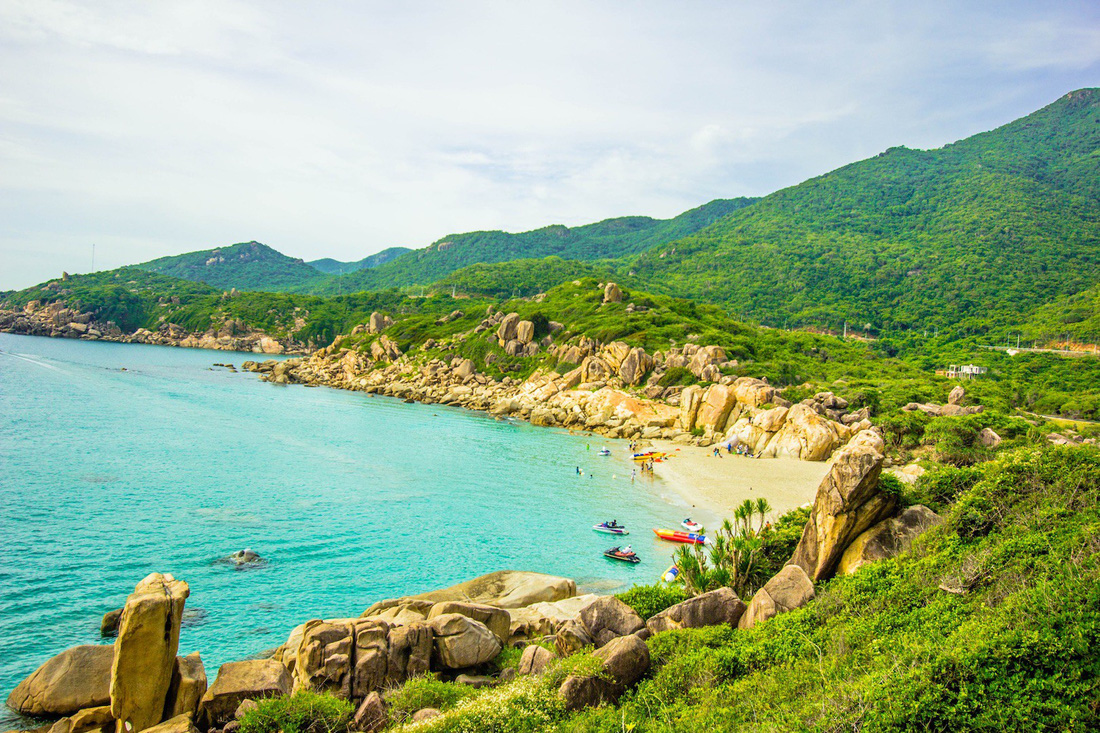 3 bãi biển tuyệt diệu để cắm trại đón bình minh ở Ninh Thuận - Ảnh 2.