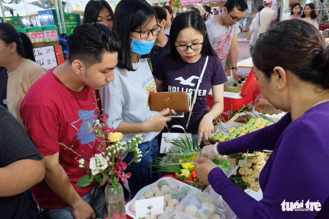 No cái bụng, đã con mắt với hơn 100 loại bánh ở Lễ hội Bánh dân gian Nam Bộ - Ảnh 25.