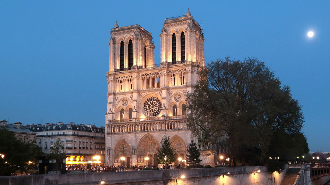 Nhà thờ Đức Bà Paris - biểu tượng hơn 850 năm của nước Pháp - Ảnh 11.