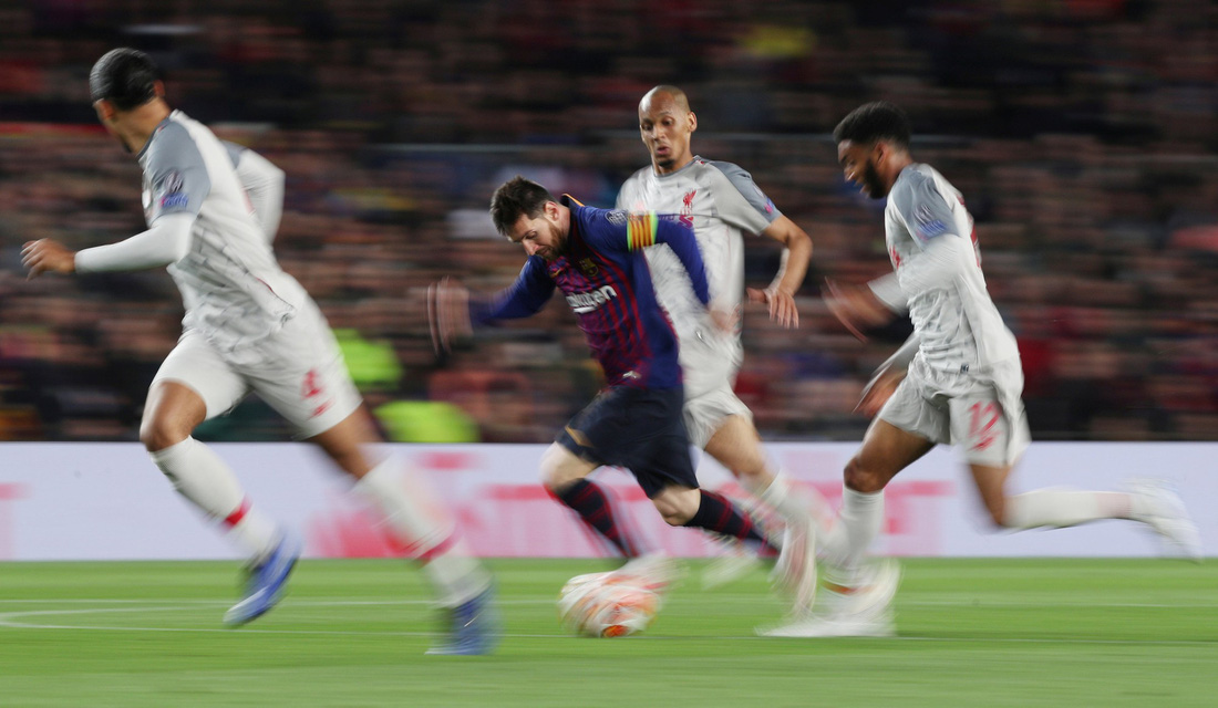 Song sát Messi  - Suarez hành hạ Liverpool - Ảnh 7.