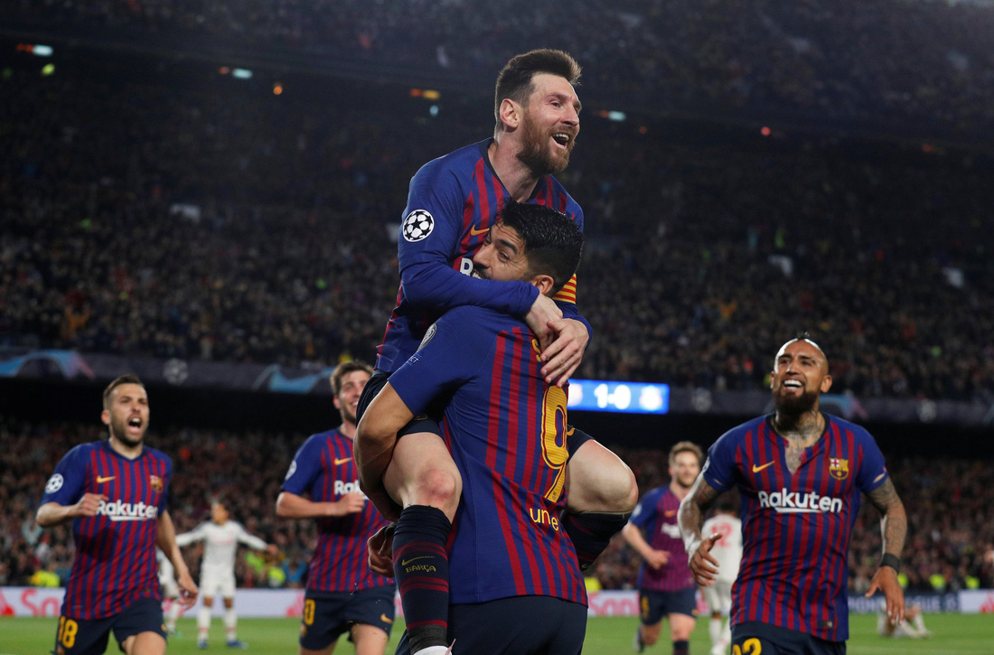 Song sát Messi  - Suarez hành hạ Liverpool - Ảnh 9.