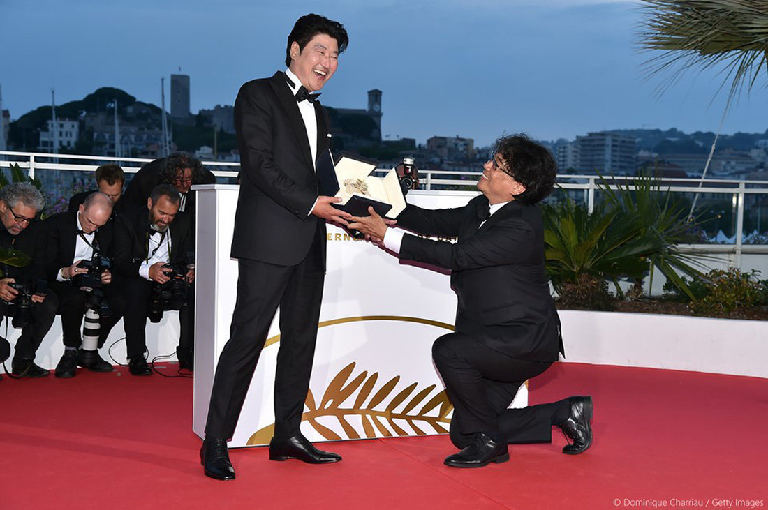 Những khoảnh khắc không thể nào quên làm nên Cannes 2019 - Ảnh 2.