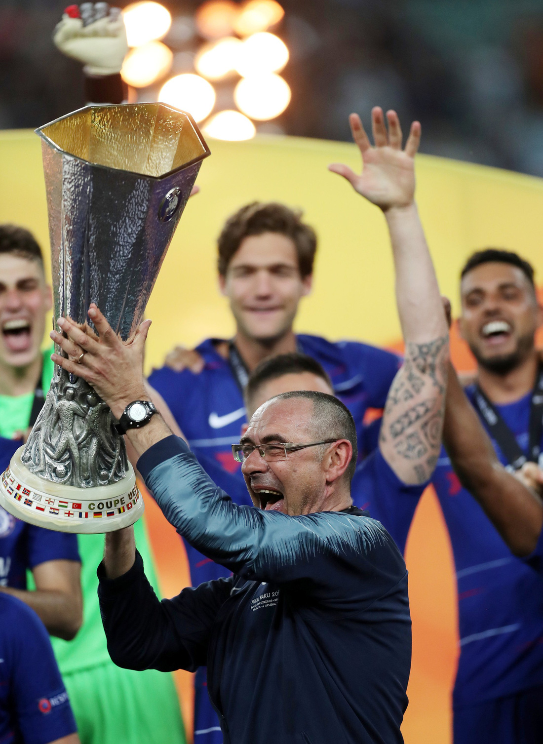 Chelsea tưng bừng ăn mừng chức vô địch Europa League - Ảnh 7.