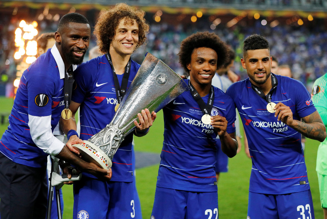Chelsea tưng bừng ăn mừng chức vô địch Europa League - Ảnh 12.