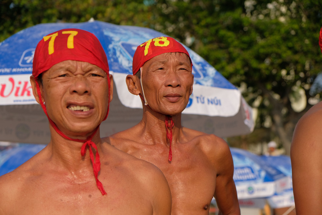 Cứu hộ viên xuất sắc của các bãi biển lớn tụ về Nha Trang tranh tài - Ảnh 10.