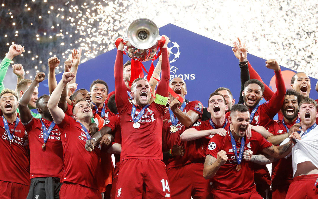 Liverpool tưng bừng ăn mừng chức vô địch Champions League - Ảnh 7.