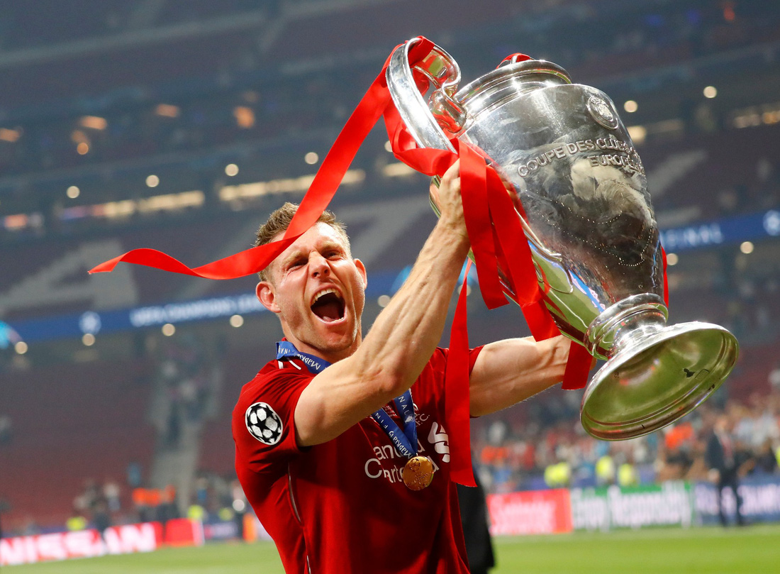 Liverpool tưng bừng ăn mừng chức vô địch Champions League - Ảnh 11.