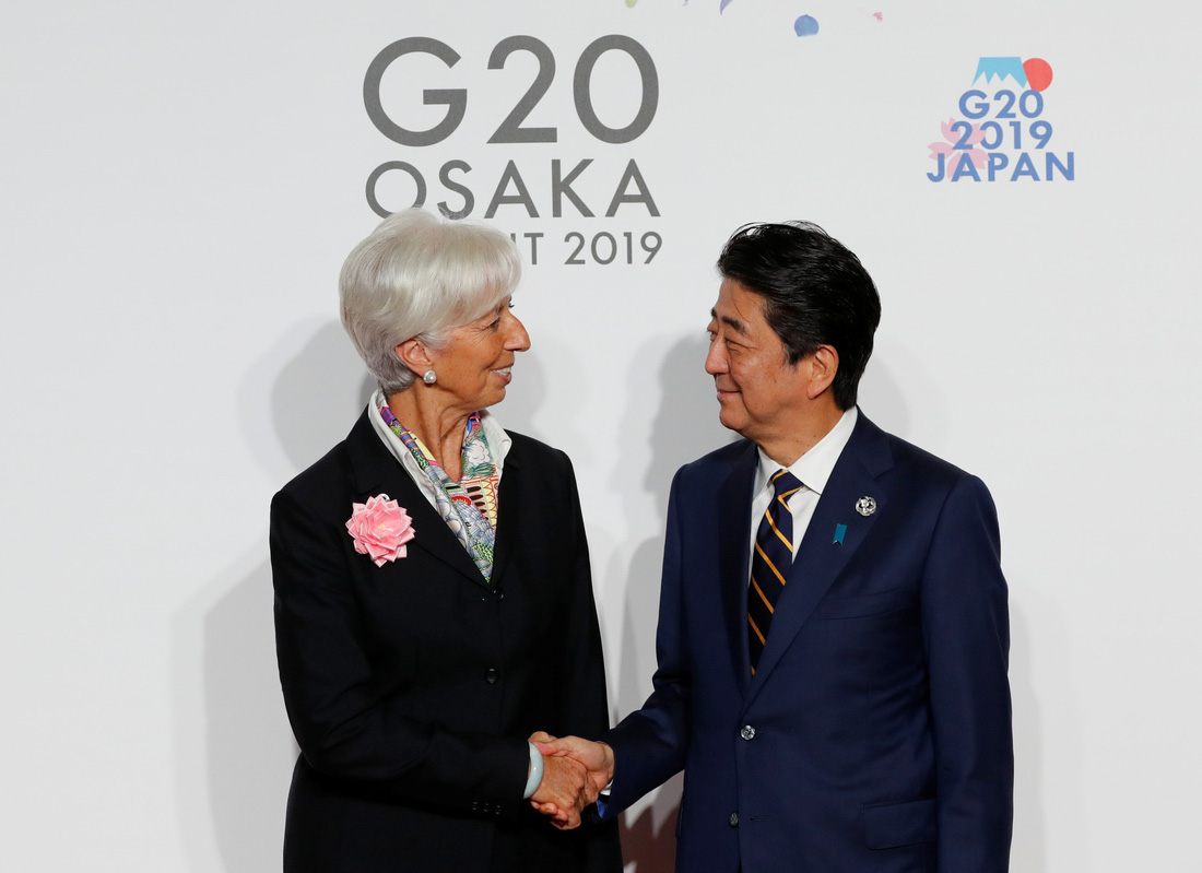 Tiết lộ hậu trường chụp ảnh gia đình G20 ở Osaka - Ảnh 3.