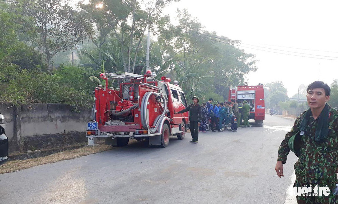 Quân dân căng mình ngày đêm chữa cháy cứu rừng - Ảnh 4.