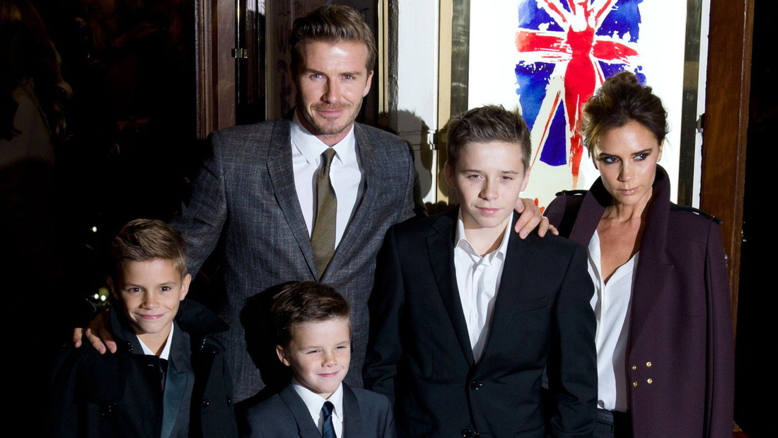 Beckham tự hào 20 năm một vợ bốn con, hạnh phúc với Victoria - Ảnh 17.