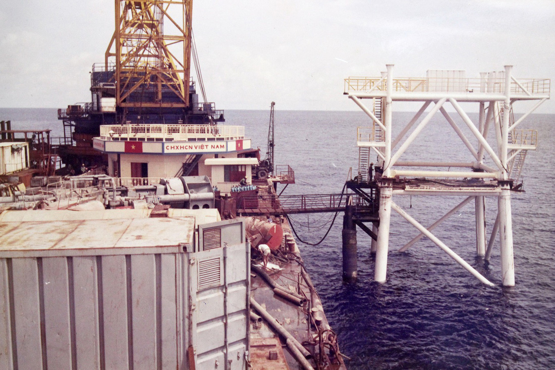 DK1 - 30 năm thành đồng trên biển - Kỳ 5: Xây dựng nhà giàn DK1/1 - Ảnh 2.