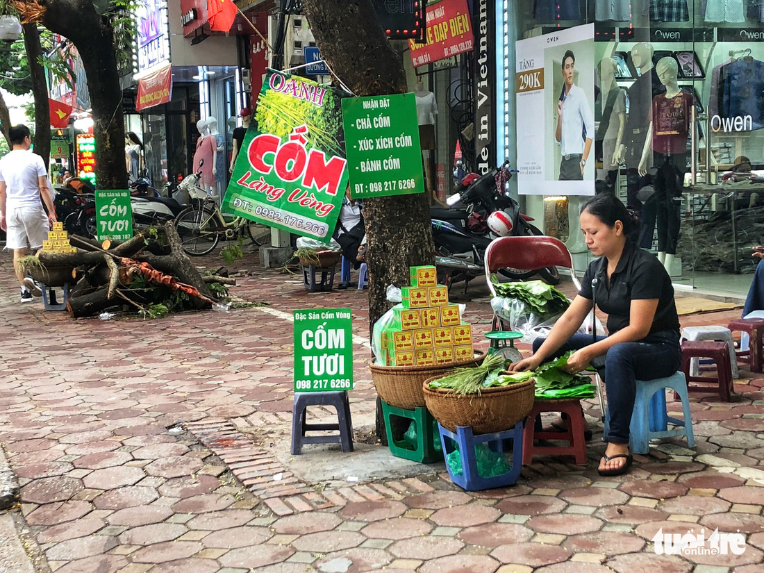 Xanh non ngọt ngào như cốm làng Vòng vào chính vụ - Ảnh 11.