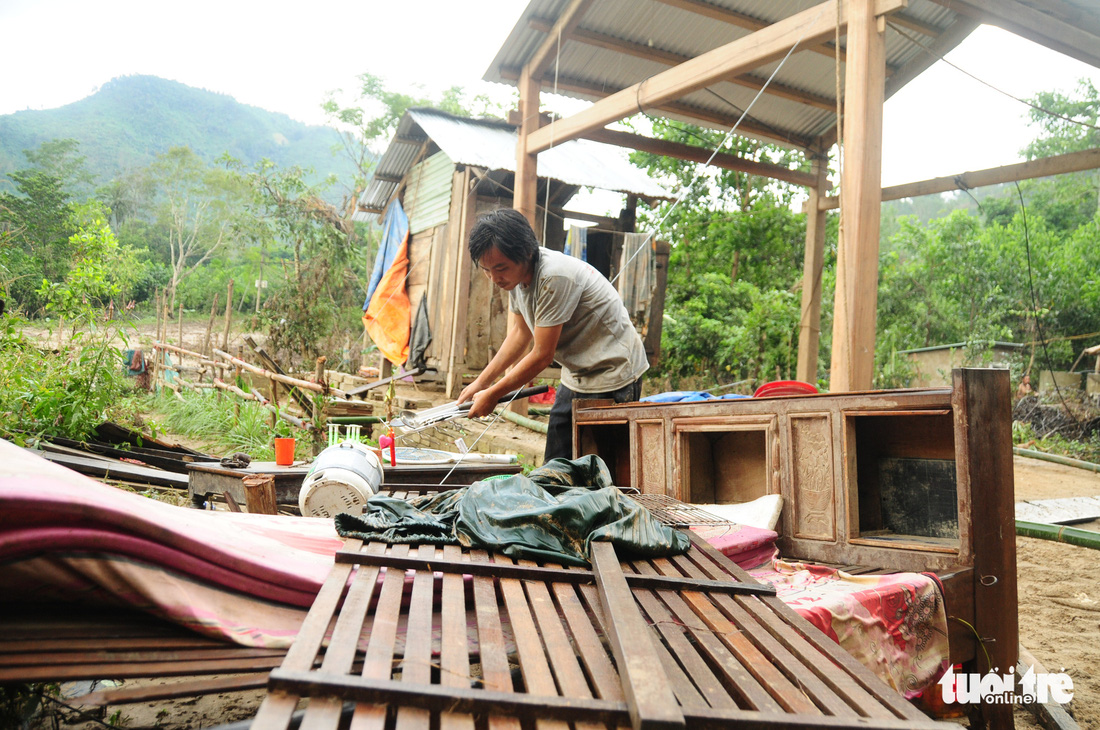 Làm lại cuộc đời trong khó khăn, hoang tàn chưa từng nghĩ tới - Ảnh 3.