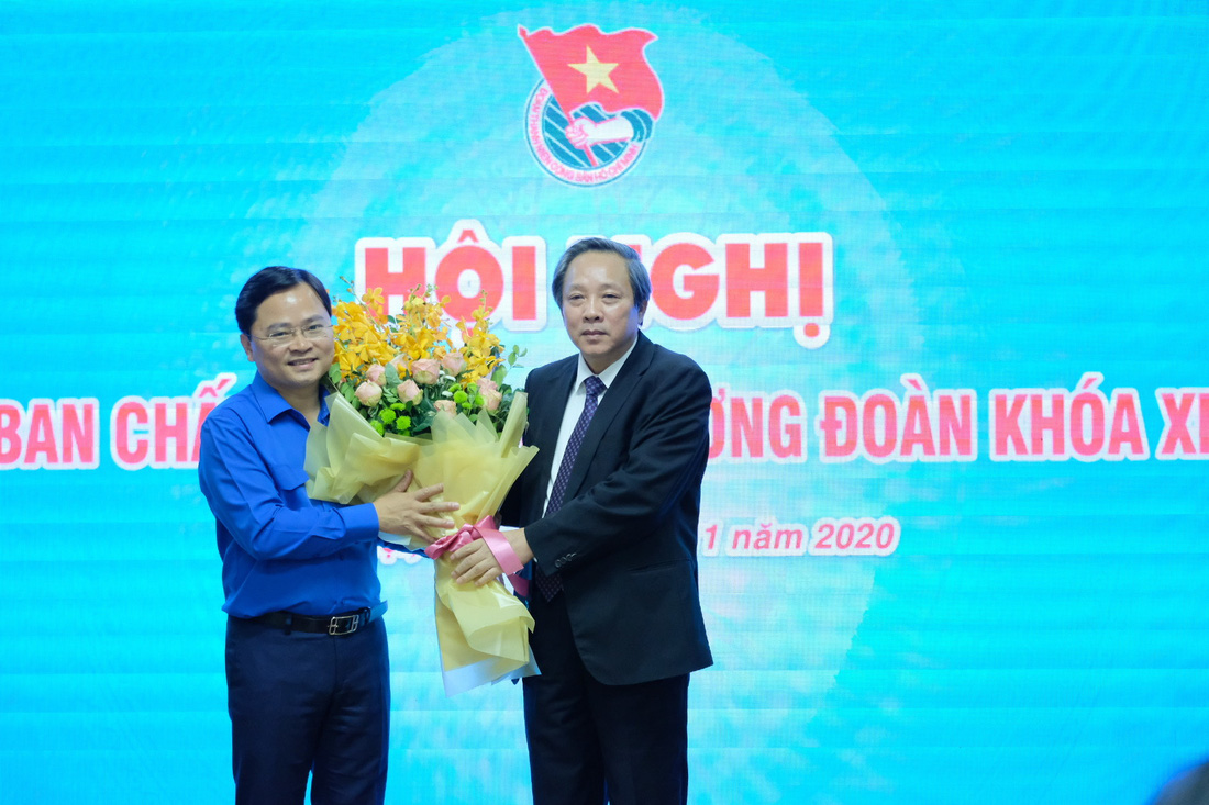 Anh Nguyễn Anh Tuấn được bầu làm bí thư thứ nhất Trung ương Đoàn - Ảnh 3.