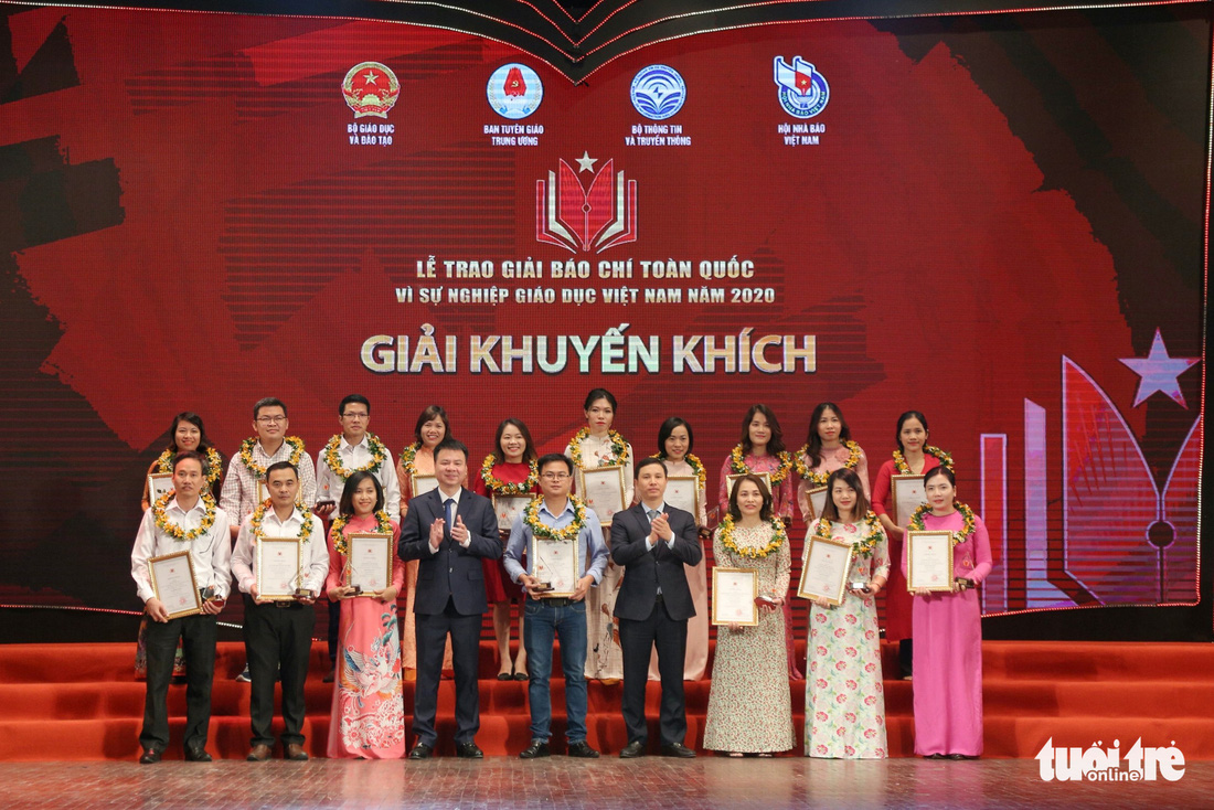 Báo Tuổi Trẻ đạt giải đặc biệt báo chí toàn quốc Vì sự nghiệp giáo dục Việt Nam năm 2020 - Ảnh 5.