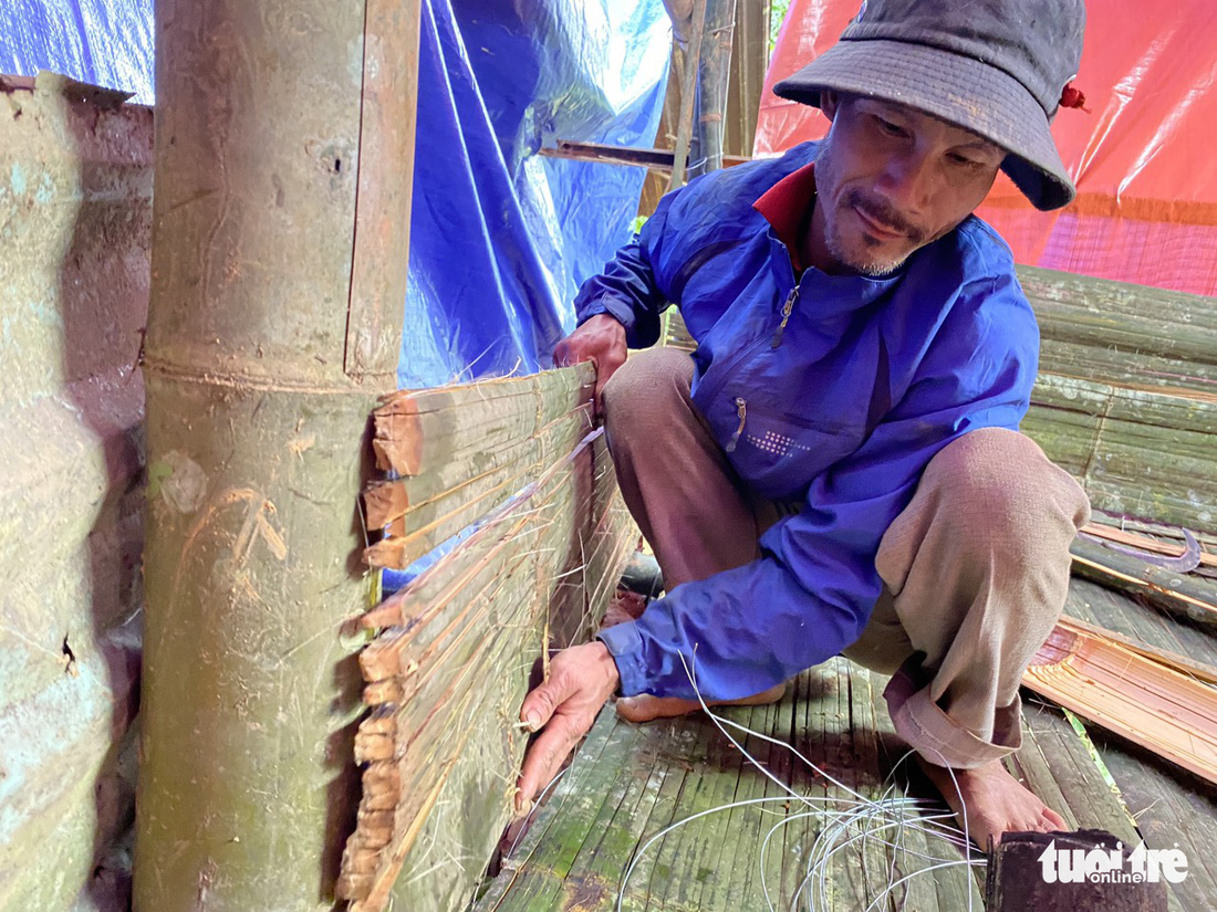 Làng Tăk Pát hoang tàn sau lũ quét - Ảnh 18.