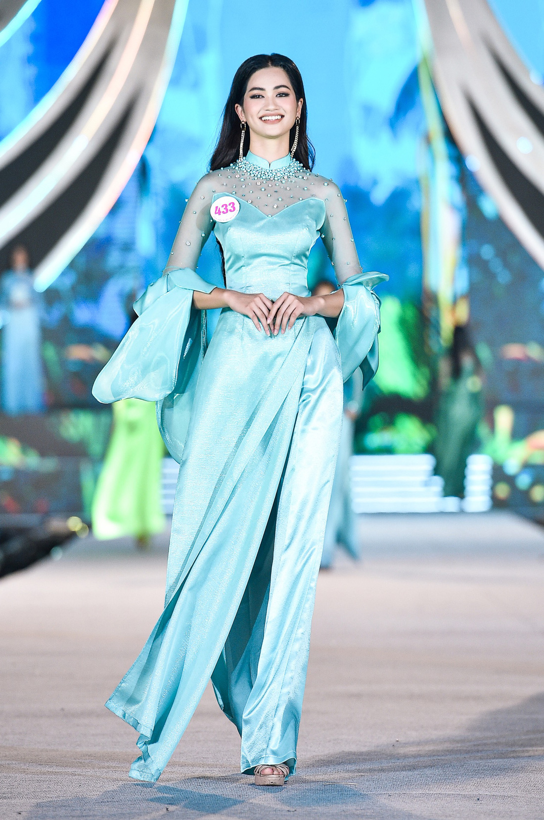 Hoa hậu Việt Nam 2020: 10 thí sinh được chú ý nhất trước giờ G - Ảnh 5.