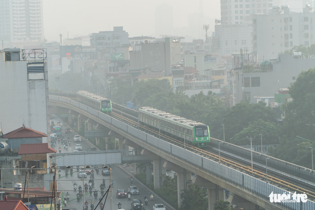 Ngắm đoàn tàu lần đầu chạy thử toàn tuyến trên đường sắt Cát Linh - Hà Đông - Ảnh 3.