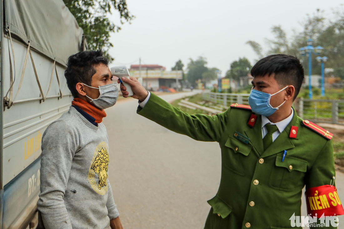 Vào xã Sơn Lôi, tâm dịch của Vĩnh Phúc - Ảnh 6.