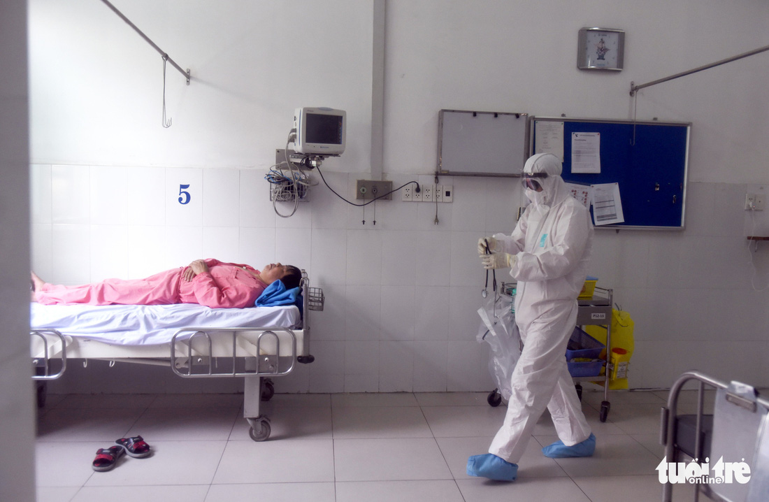 Bên trong khu cách ly bệnh nhân nhiễm corona ở Bệnh viện Chợ Rẫy - Ảnh 14.