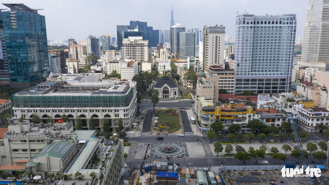 Metro số 1 Bến Thành - Suối Tiên đang băng băng về đích - Ảnh 1.