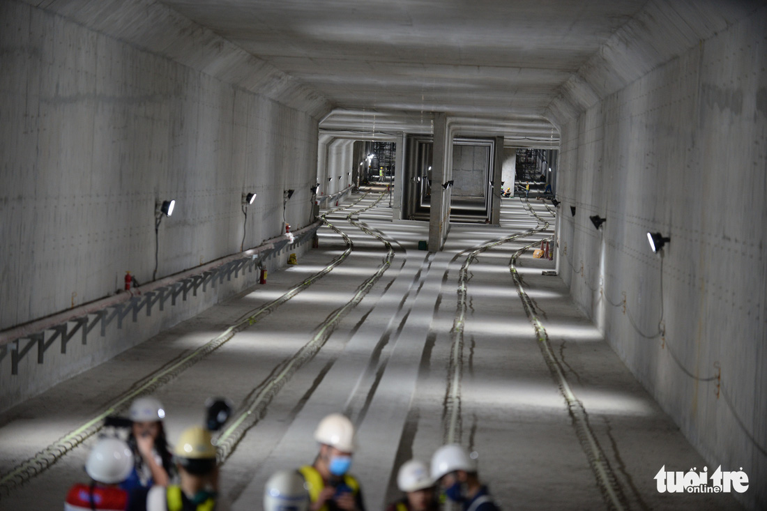 Nhà ga ngầm Ba Son tuyến metro đã thành hình giữa lòng Sài Gòn - Ảnh 1.