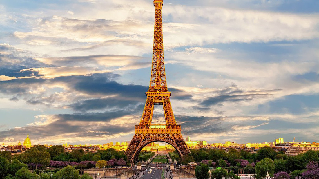 Tháp Eiffel và cảm hứng cho những phiên bản nổi tiếng trên thế giới - Ảnh 1.