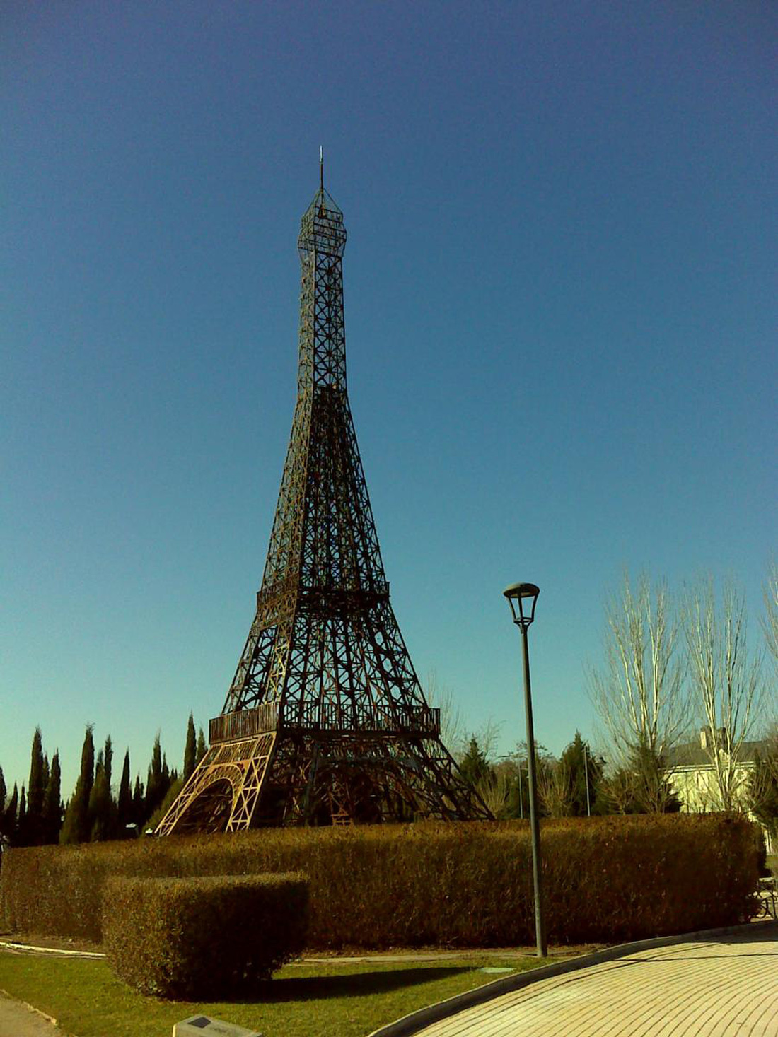 Tháp Eiffel và cảm hứng cho những phiên bản nổi tiếng trên thế giới - Ảnh 8.