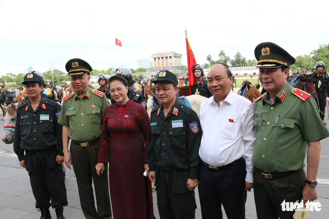 Ra mắt Đoàn cảnh sát cơ động kỵ binh - Ảnh 4.