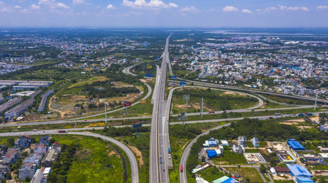 Gỡ điểm nghẽn hạ tầng giao thông, bất động sản Đồng Nai thêm cơ hội bứt phá - Ảnh 1.