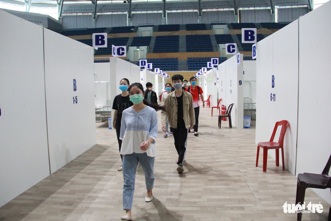 Vận hành thử bệnh viện dã chiến ở cung thể thao Tiên Sơn - Ảnh 7.