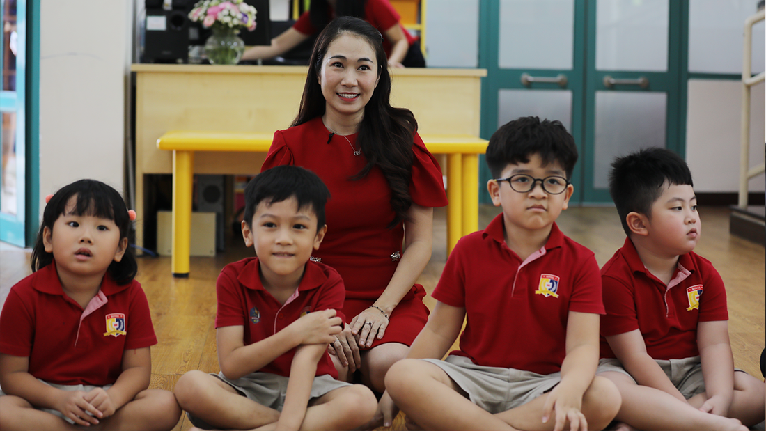 19h hôm nay 9-9 Royal School lên sóng ‘Khám phá trường học’ - Ảnh 1.