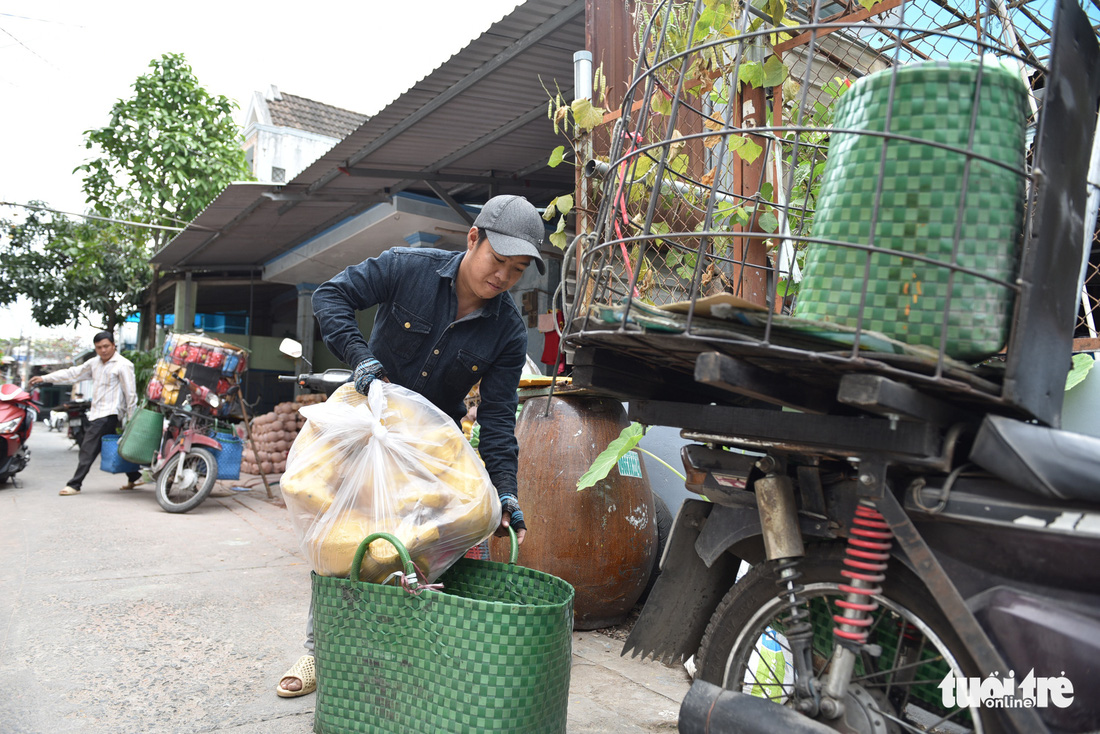 Nhộn nhịp làm trâu vàng Tân Sửu chào xuân - Ảnh 13.